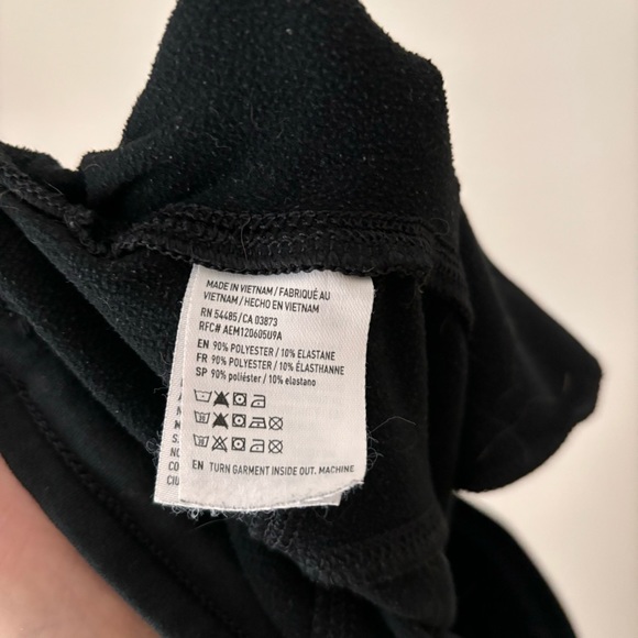 AEO lightweight jogger pants in black color - Picture 9 of 10